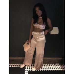 Meet your Posher, Vanishia